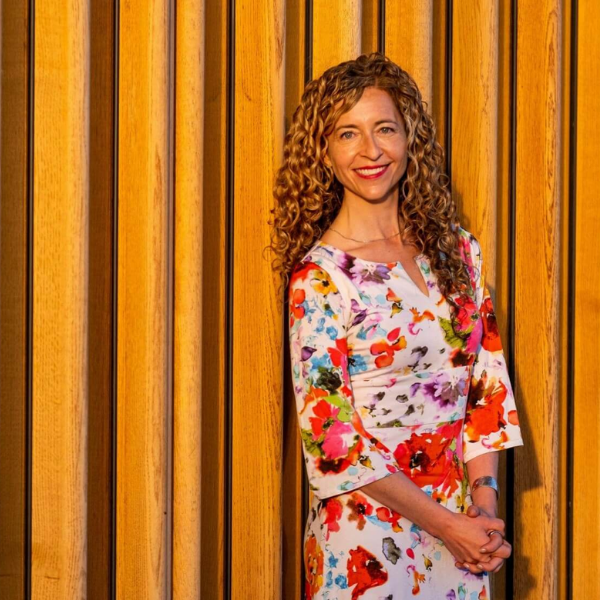 Headshot of Dr. Courtney Howard